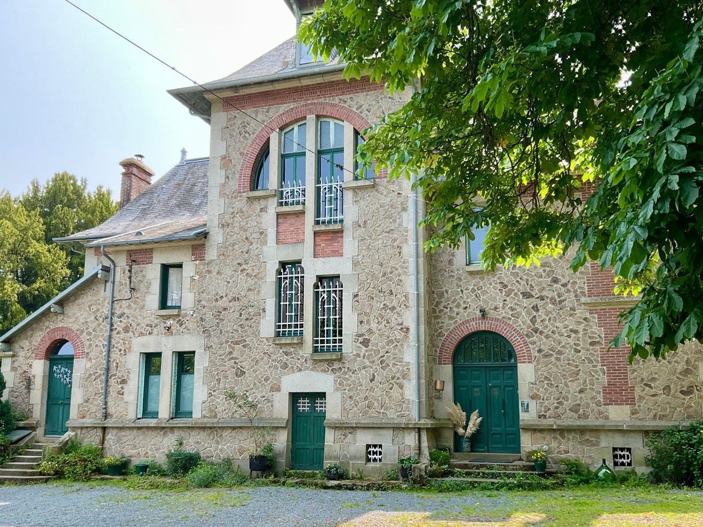 Vallière, Vallière foto-3