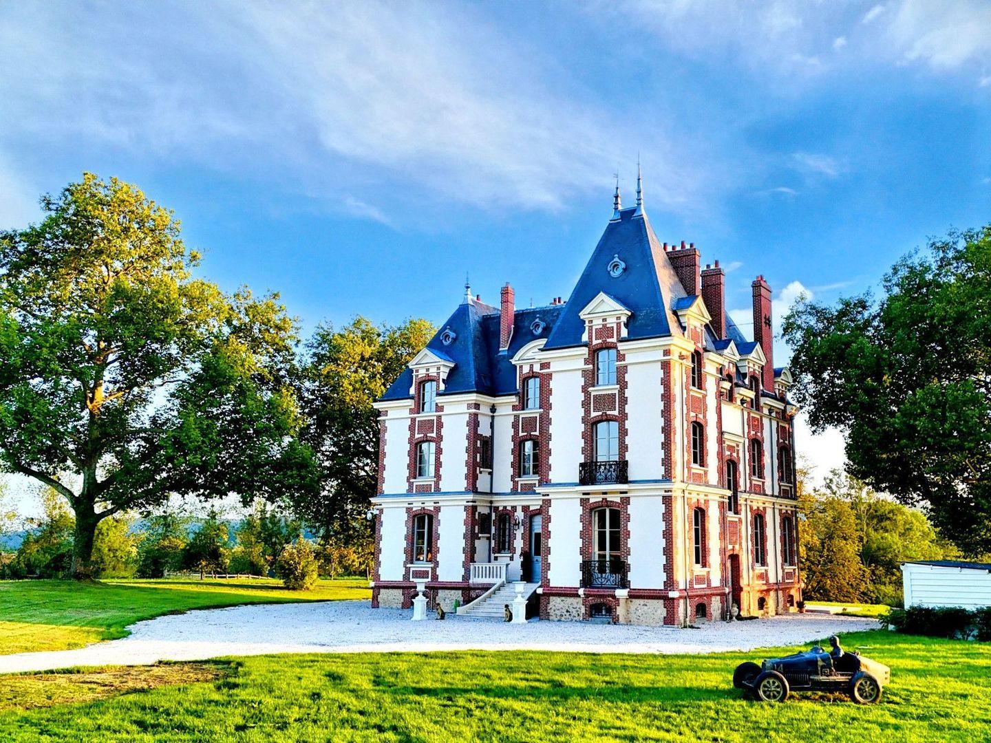 Pont-l'Évêque, Pont-l'Évêque foto-0