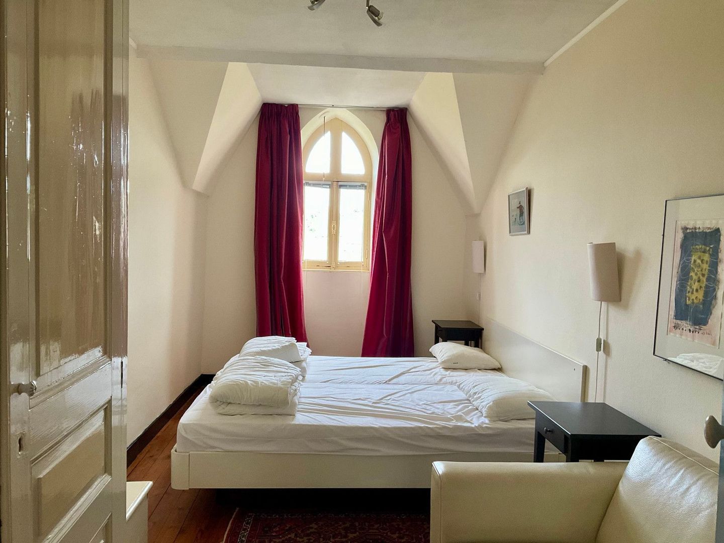 Vallière, Vallière foto-8