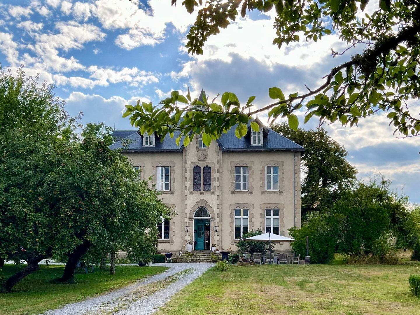 Vallière, Vallière foto-0