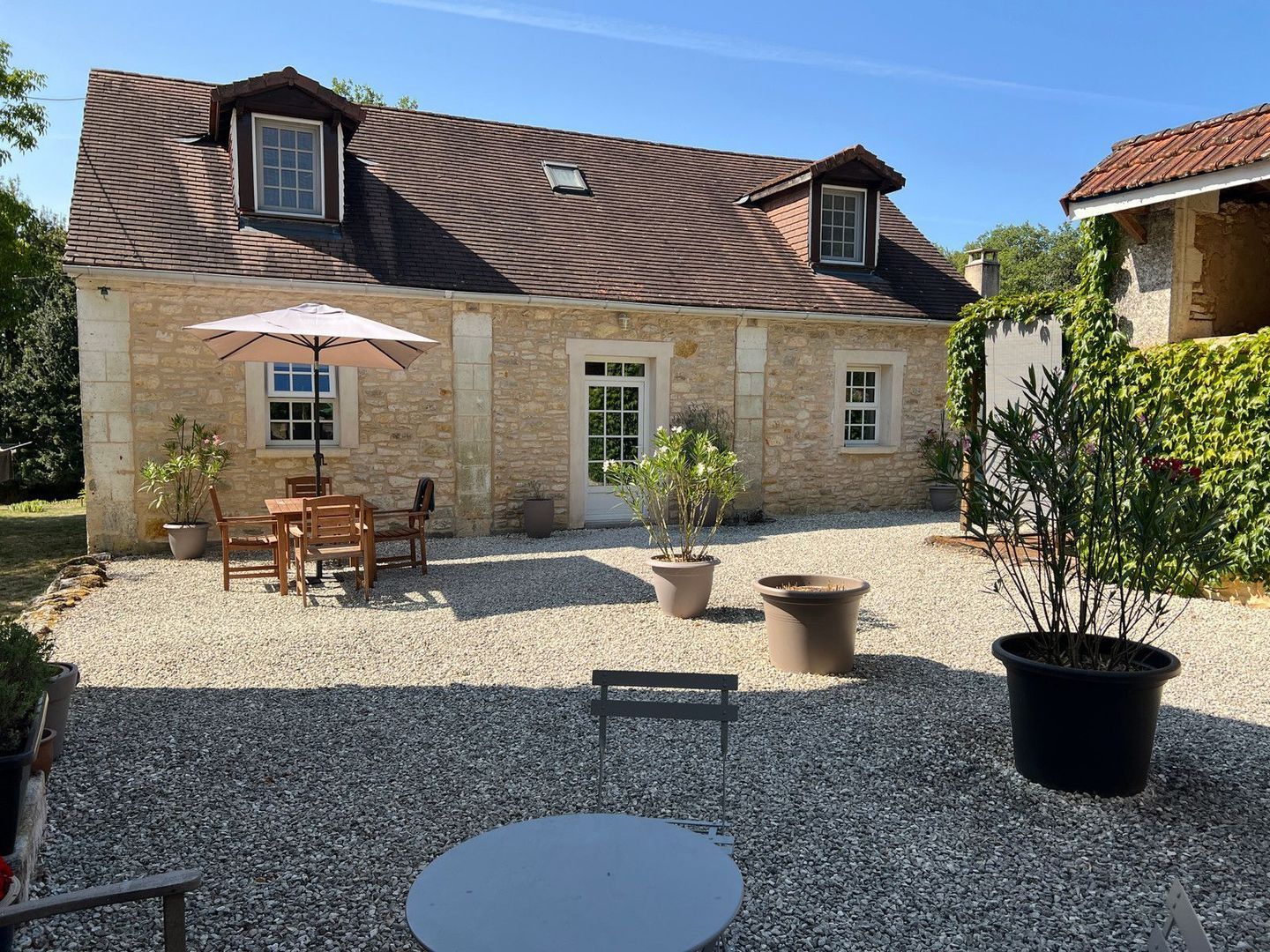 Négrondes, Négrondes foto-3