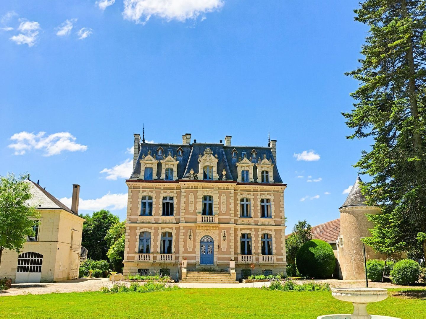 Trogues, Trogues foto-3