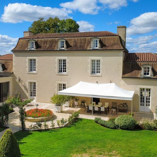 Poitiers, Poitiers foto-1