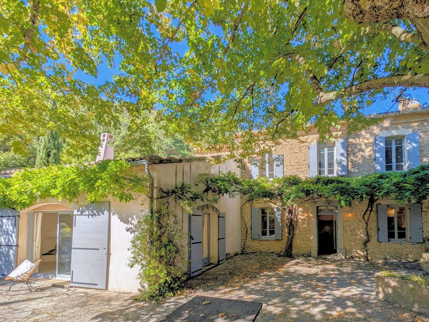 Malaucène, Malaucène foto-0