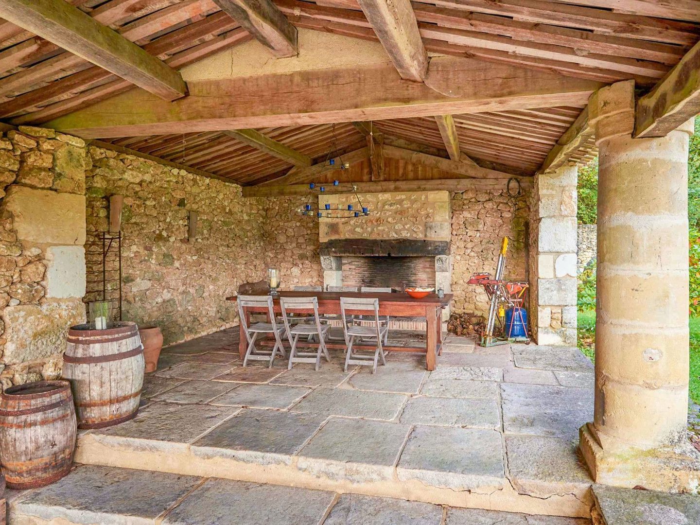 Montagnac-la-Crempse, Montagnac-la-Crempse foto-9