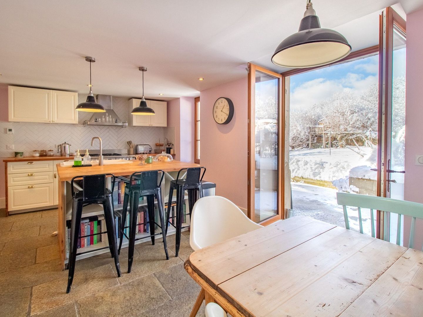 Notre-Dame-du-Pré, Notre-Dame-du-Pré foto-1