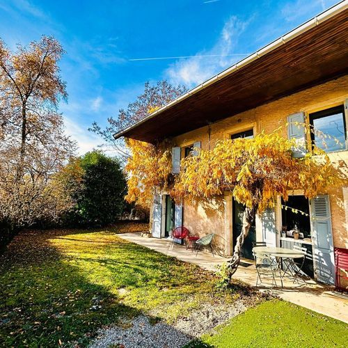 Menthon-Saint-Bernard, Menthon-Saint-Bernard foto-1