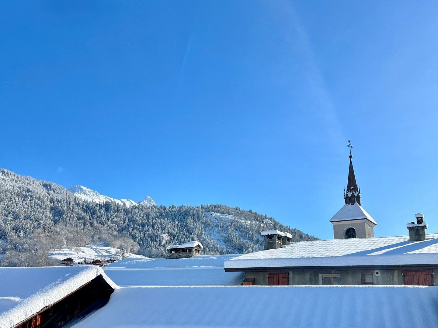 Les Allues, Les Allues foto-1