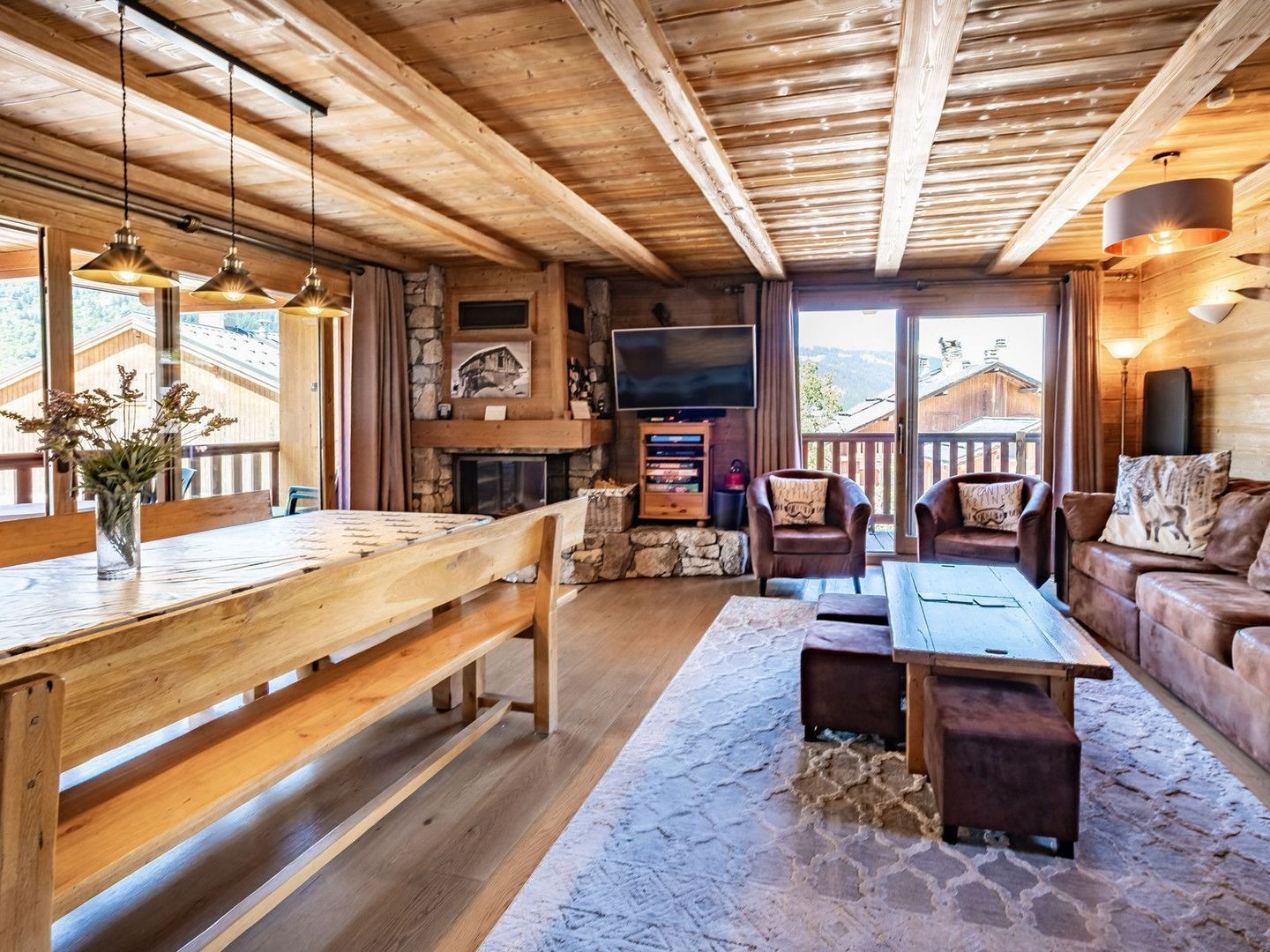 Les Allues, Les Allues foto-1