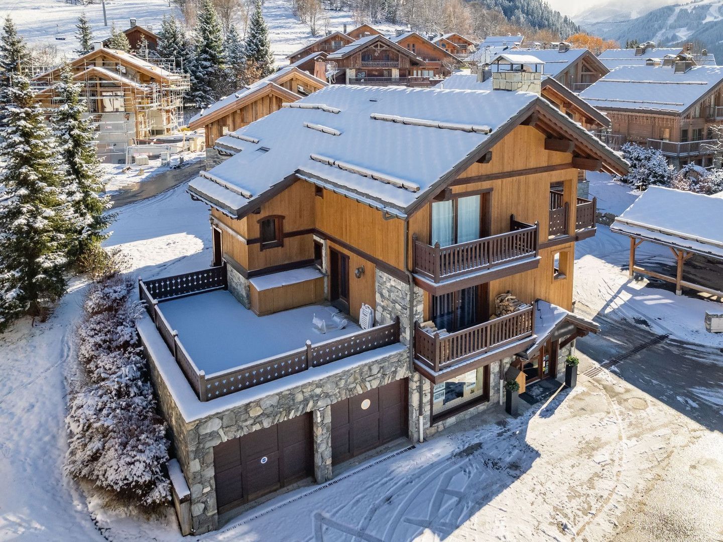 Les Allues, Les Allues foto-0