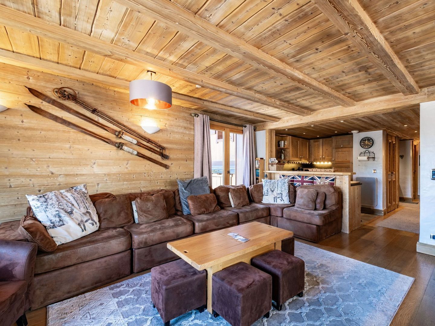 Les Allues, Les Allues foto-3