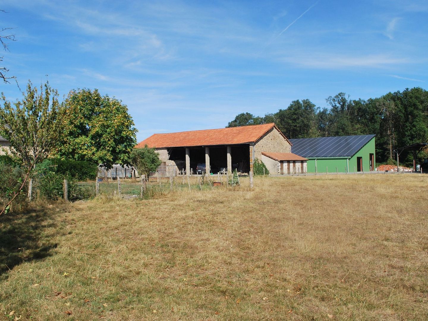 Lathus-Saint-Rémy, Lathus-Saint-Rémy foto-3