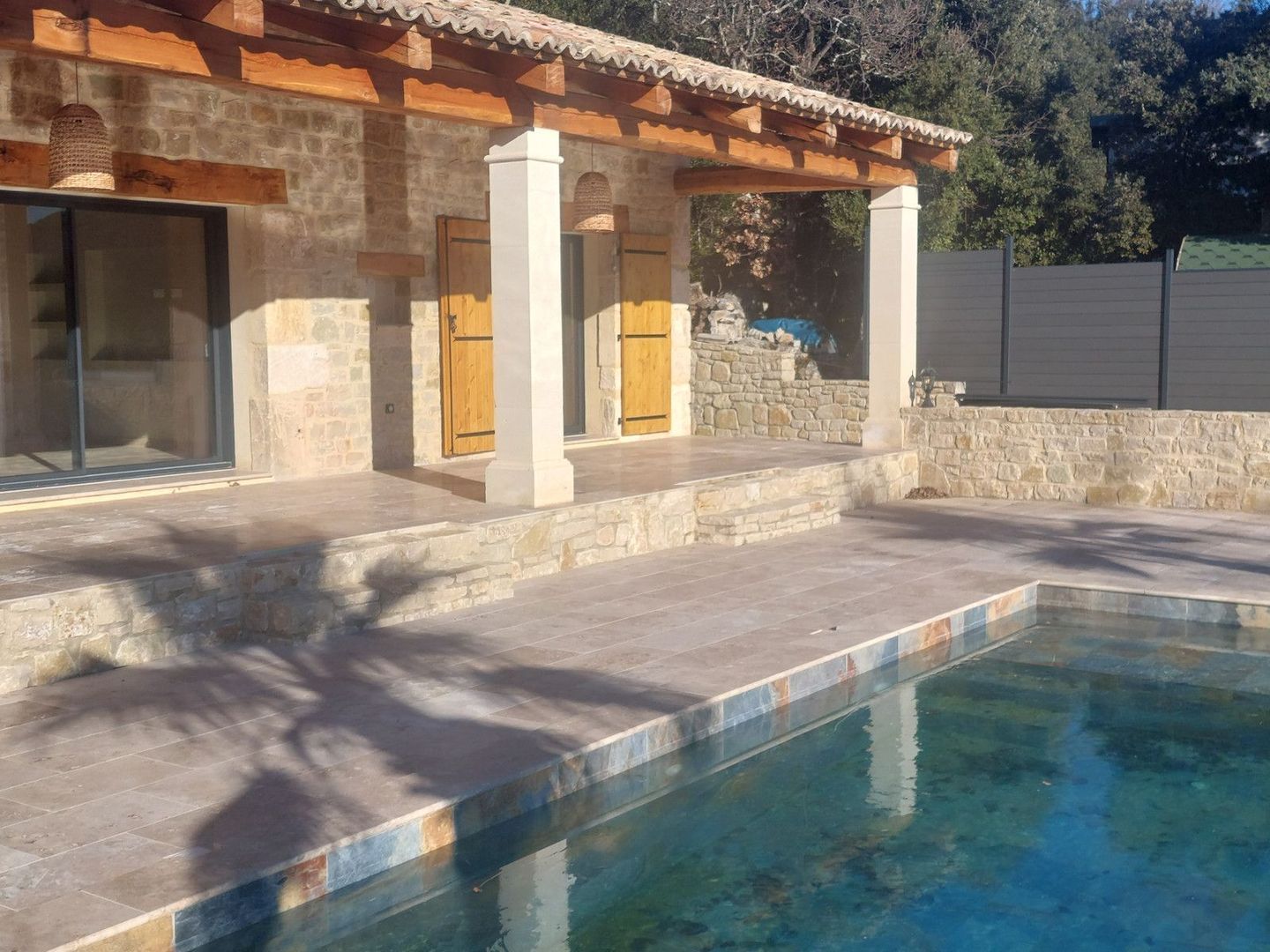 Saint-André-de-Roquepertuis, Saint-André-de-Roquepertuis foto-0