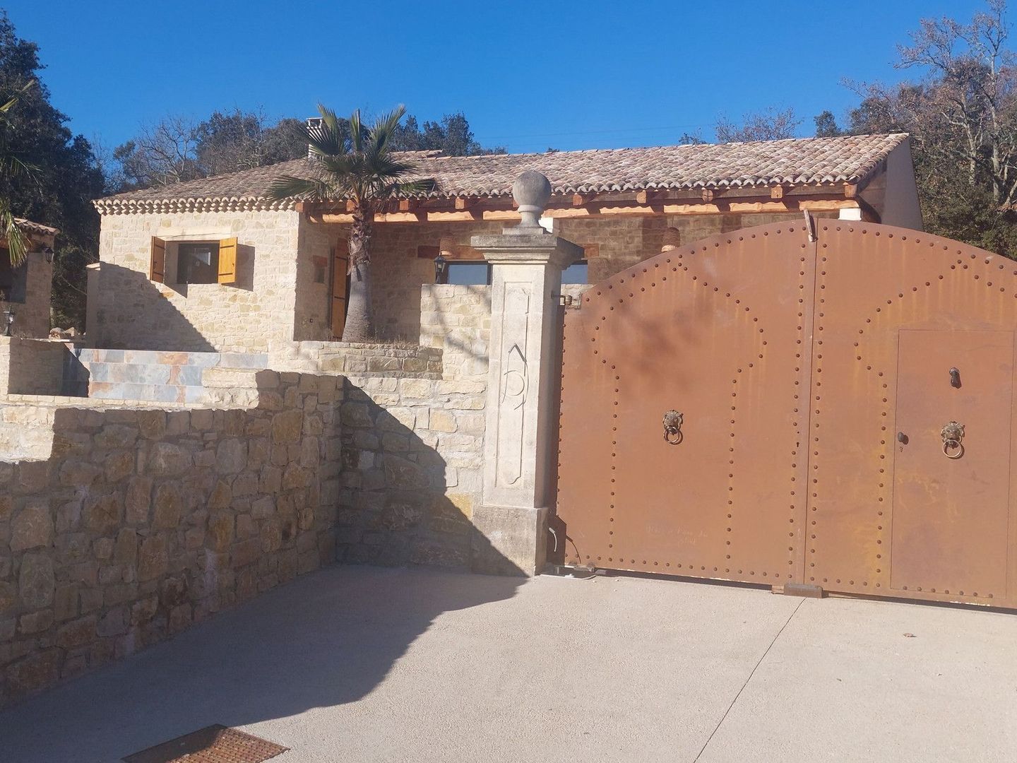 Saint-André-de-Roquepertuis, Saint-André-de-Roquepertuis foto-3