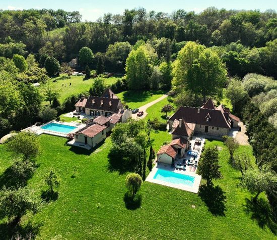 Monplaisant, Monplaisant