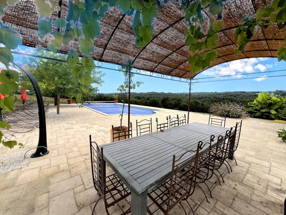 Saint-Paul-la-Roche, Saint-Paul-la-Roche foto-2