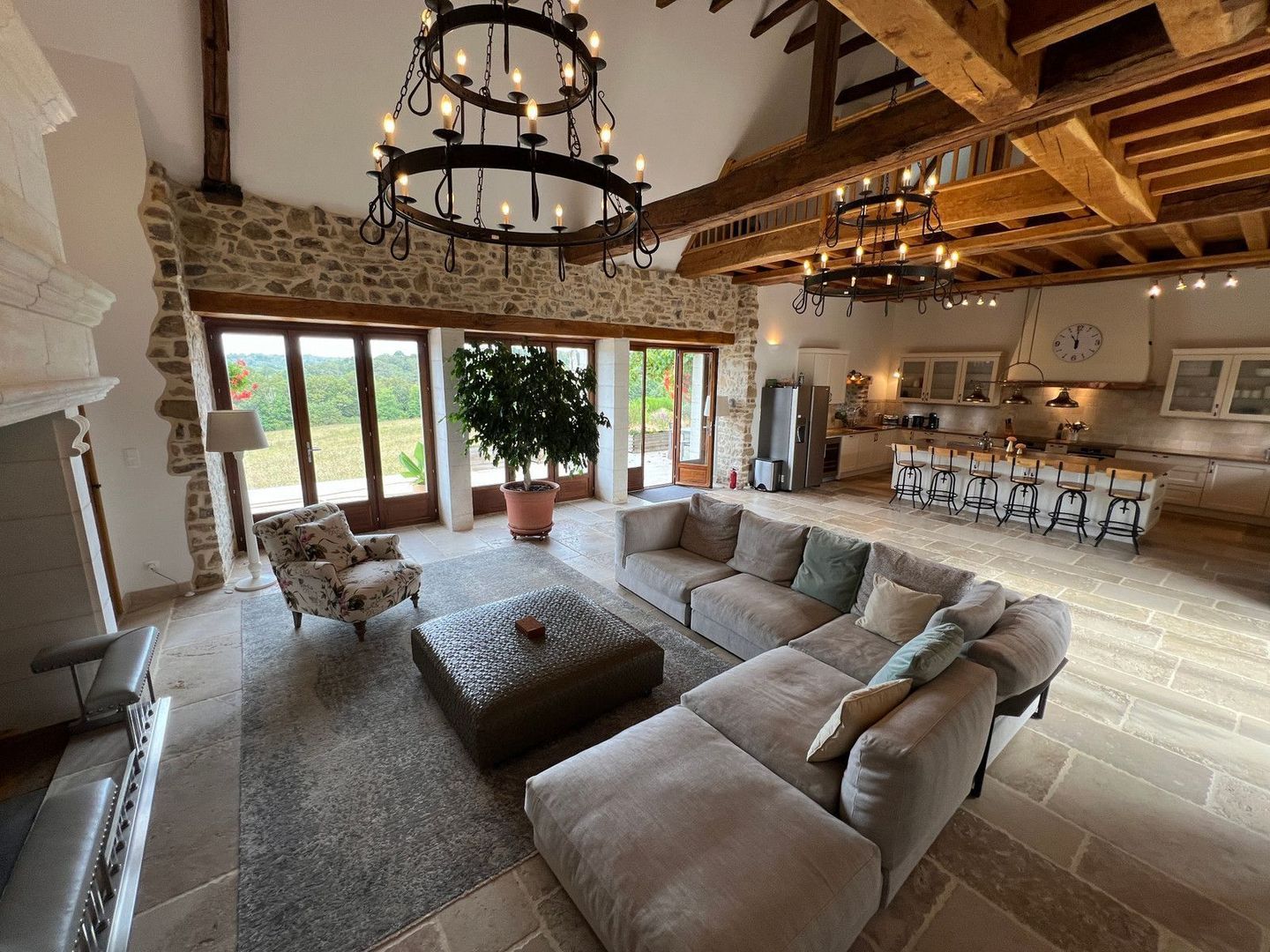 Saint-Paul-la-Roche, Saint-Paul-la-Roche foto-4