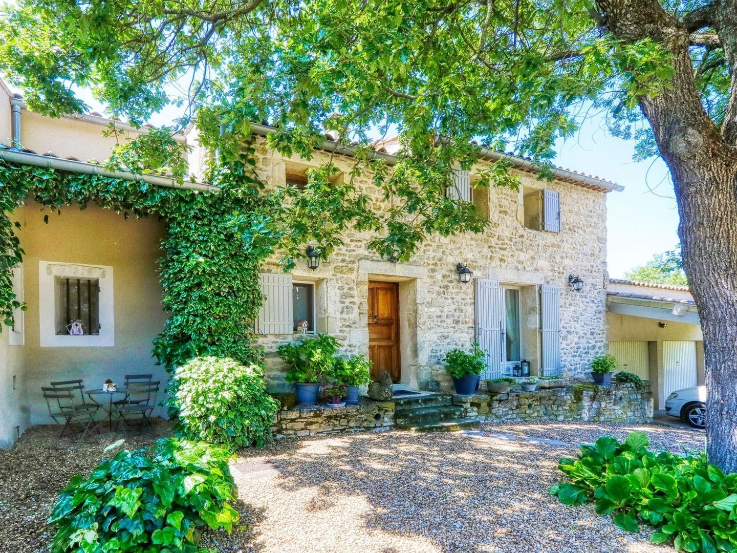 Caseneuve, Caseneuve foto-0