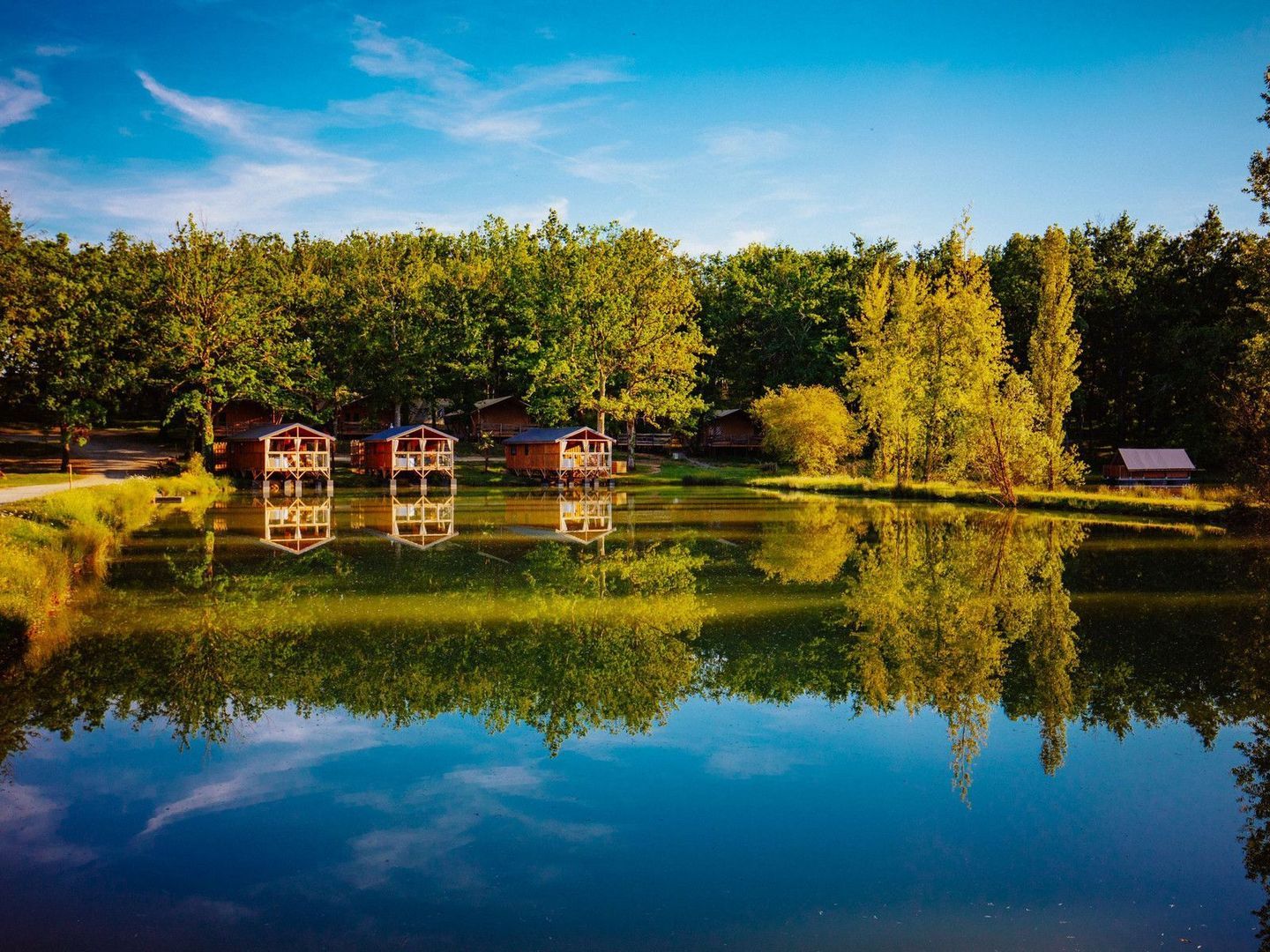 Seissan, Seissan foto-0