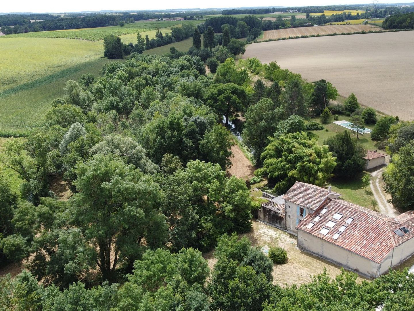 Barbezieux-Saint-Hilaire, Barbezieux-Saint-Hilaire foto-0