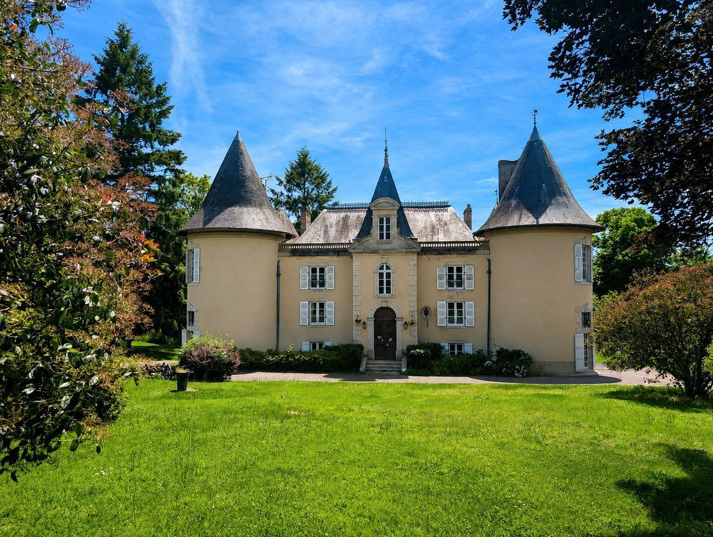 Allée Du Château, Saint-Hilaire-Bonneval foto-0