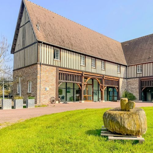 Lessard-et-le-Chêne, Lessard-et-le-Chêne foto-1