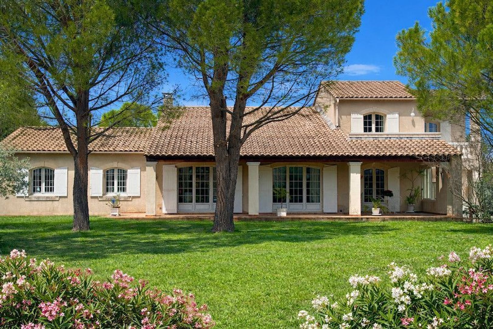 Saint-Rémy-de-Provence, Saint-Rémy-de-Provence foto-0