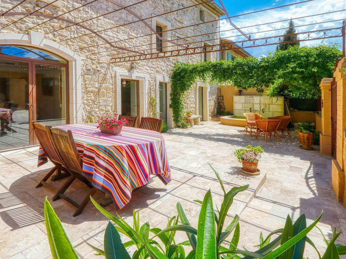 Rustrel, Rustrel foto-9