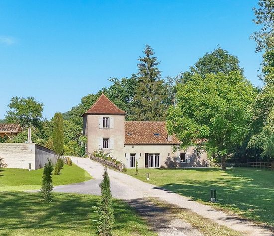 Montcuq-en-Quercy-Blanc, Montcuq-en-Quercy-Blanc