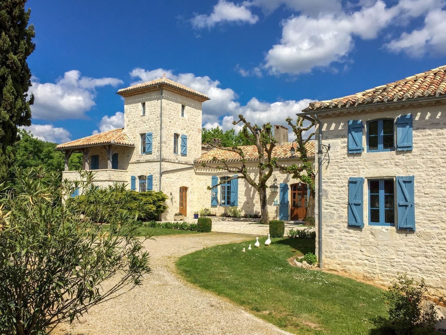 Montcuq-en-Quercy-Blanc, Montcuq-en-Quercy-Blanc foto-0