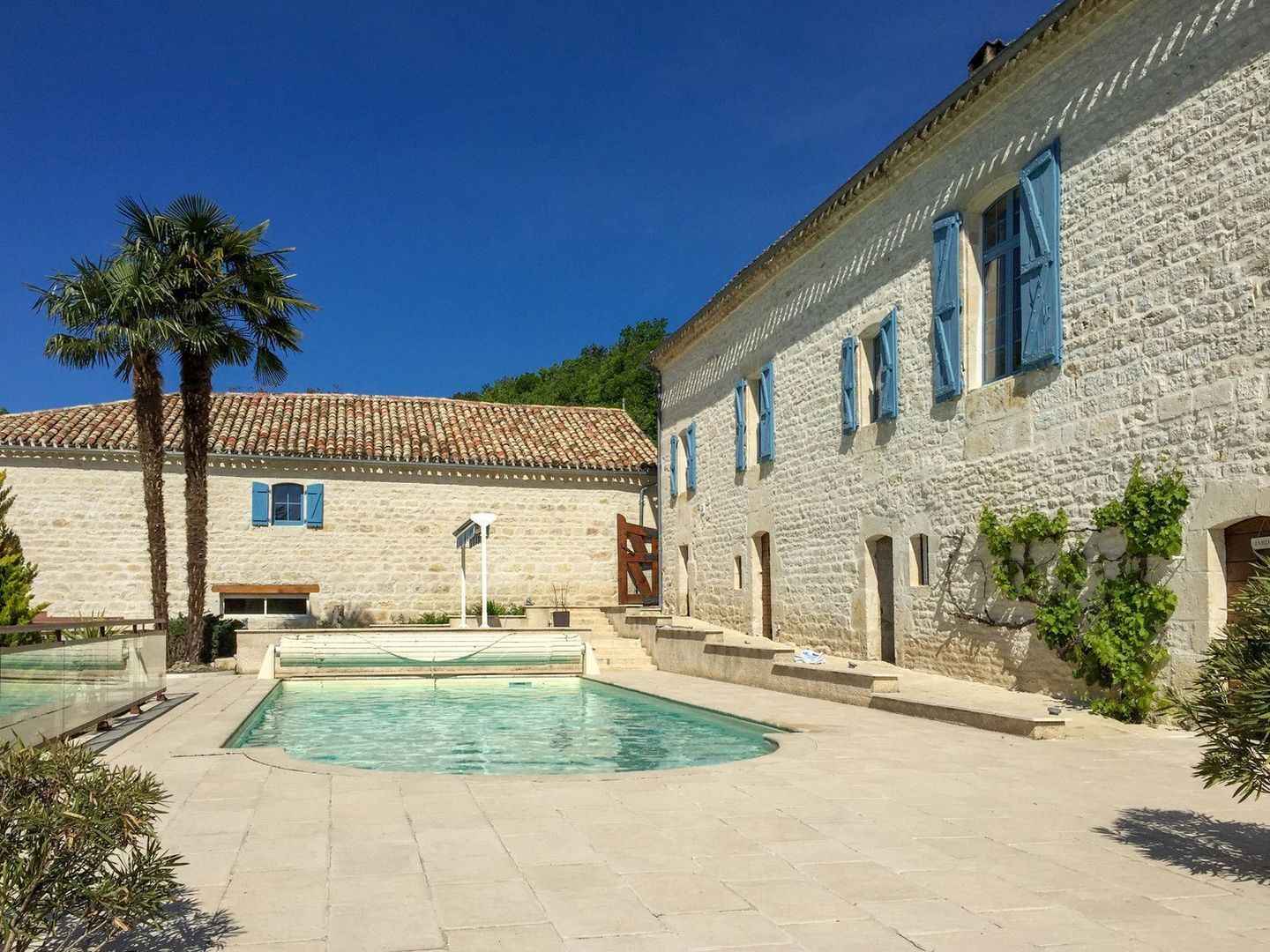 Montcuq-en-Quercy-Blanc, Montcuq-en-Quercy-Blanc foto-3