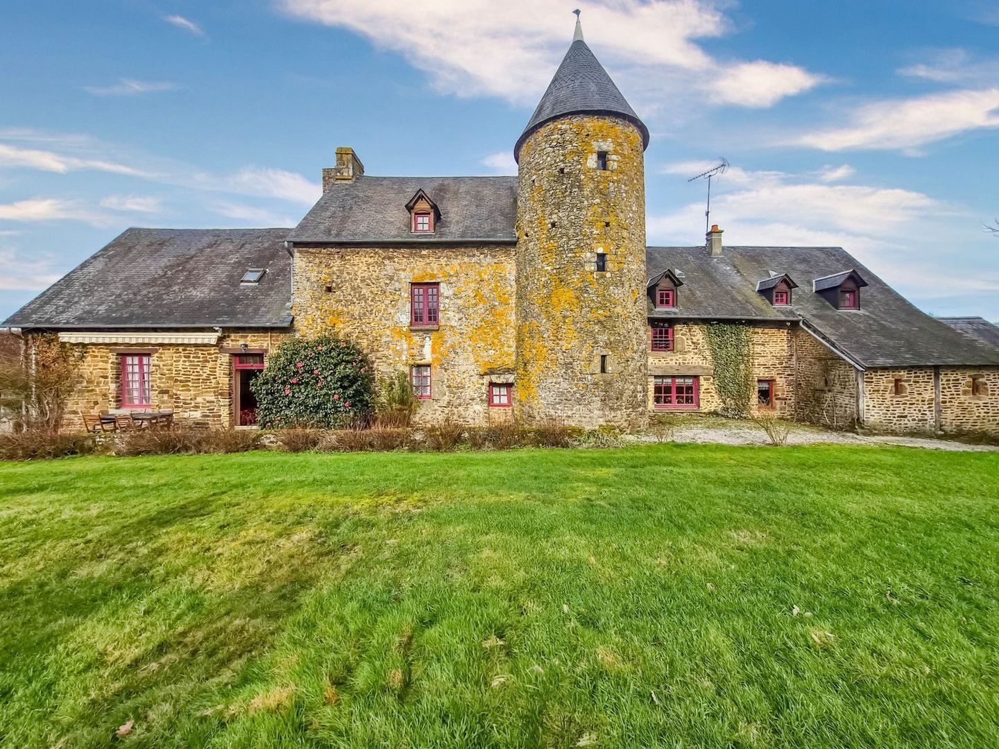 Saint-Bômer-les-Forges, Saint-Bômer-les-Forges foto-2