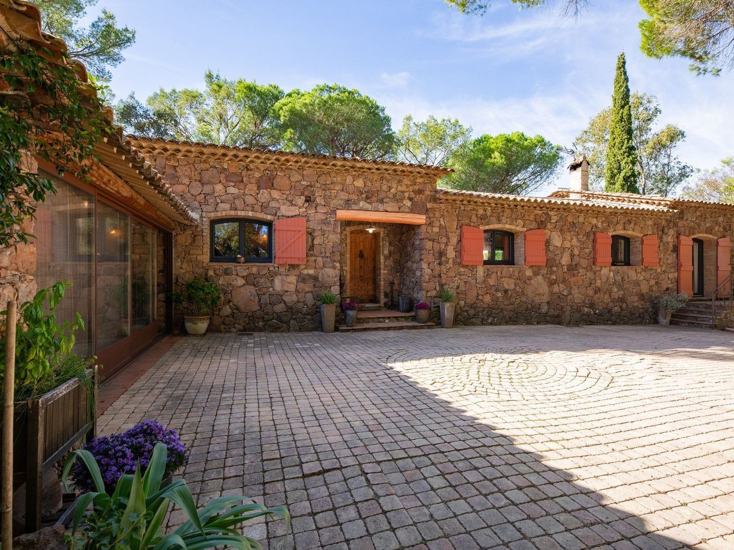 Roquebrune-sur-Argens, Roquebrune-sur-Argens foto-6
