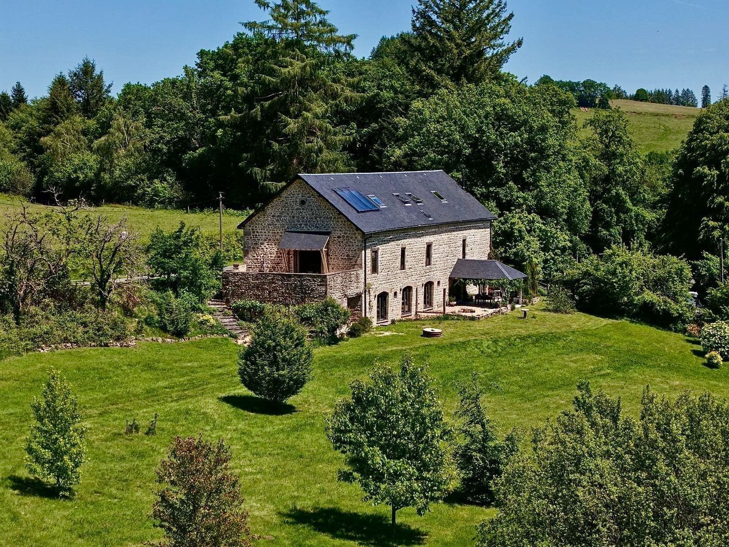 Saint-Hilaire-les-Courbes, Saint-Hilaire-les-Courbes foto-0
