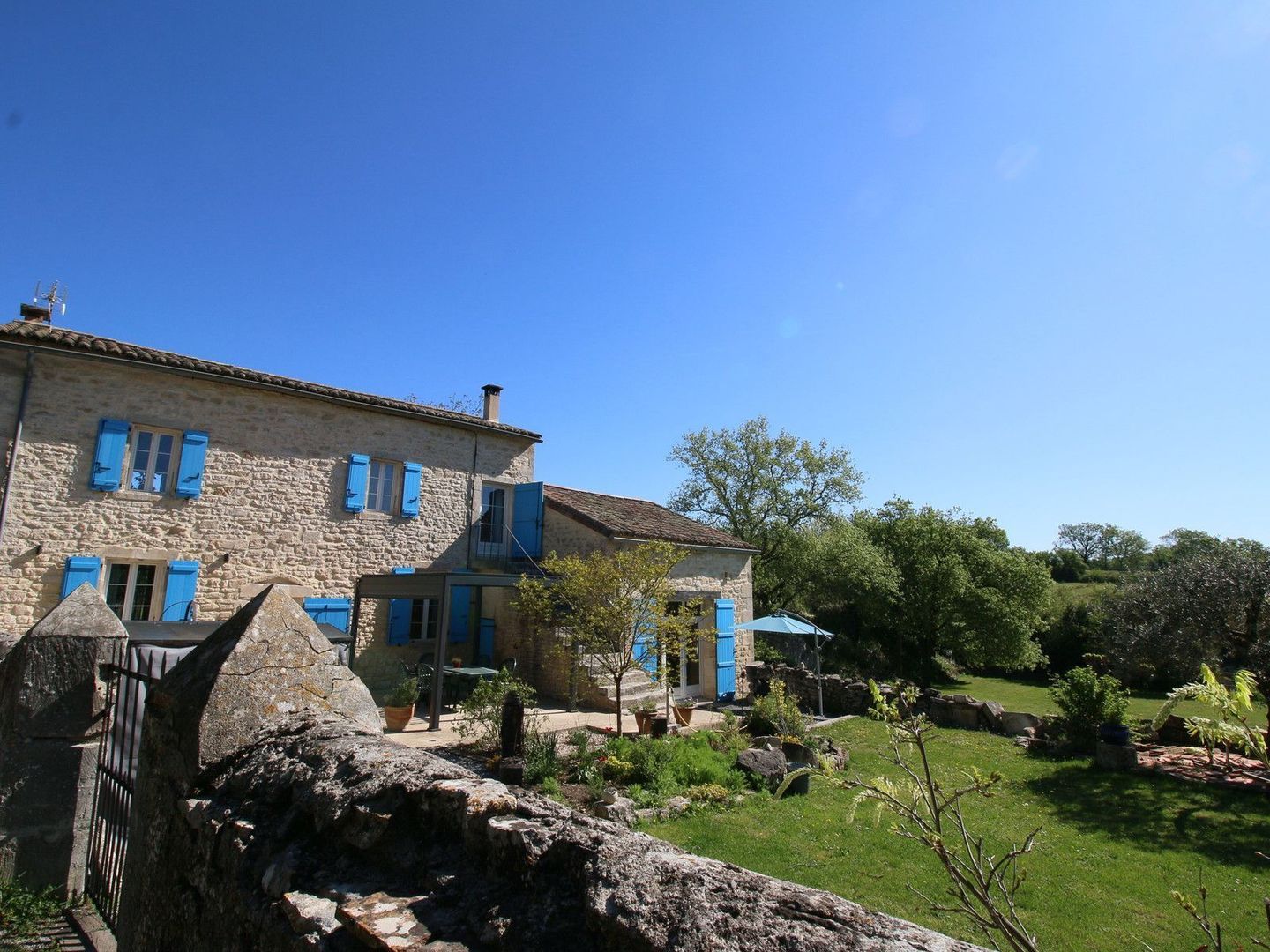 Barjac, Barjac foto-1