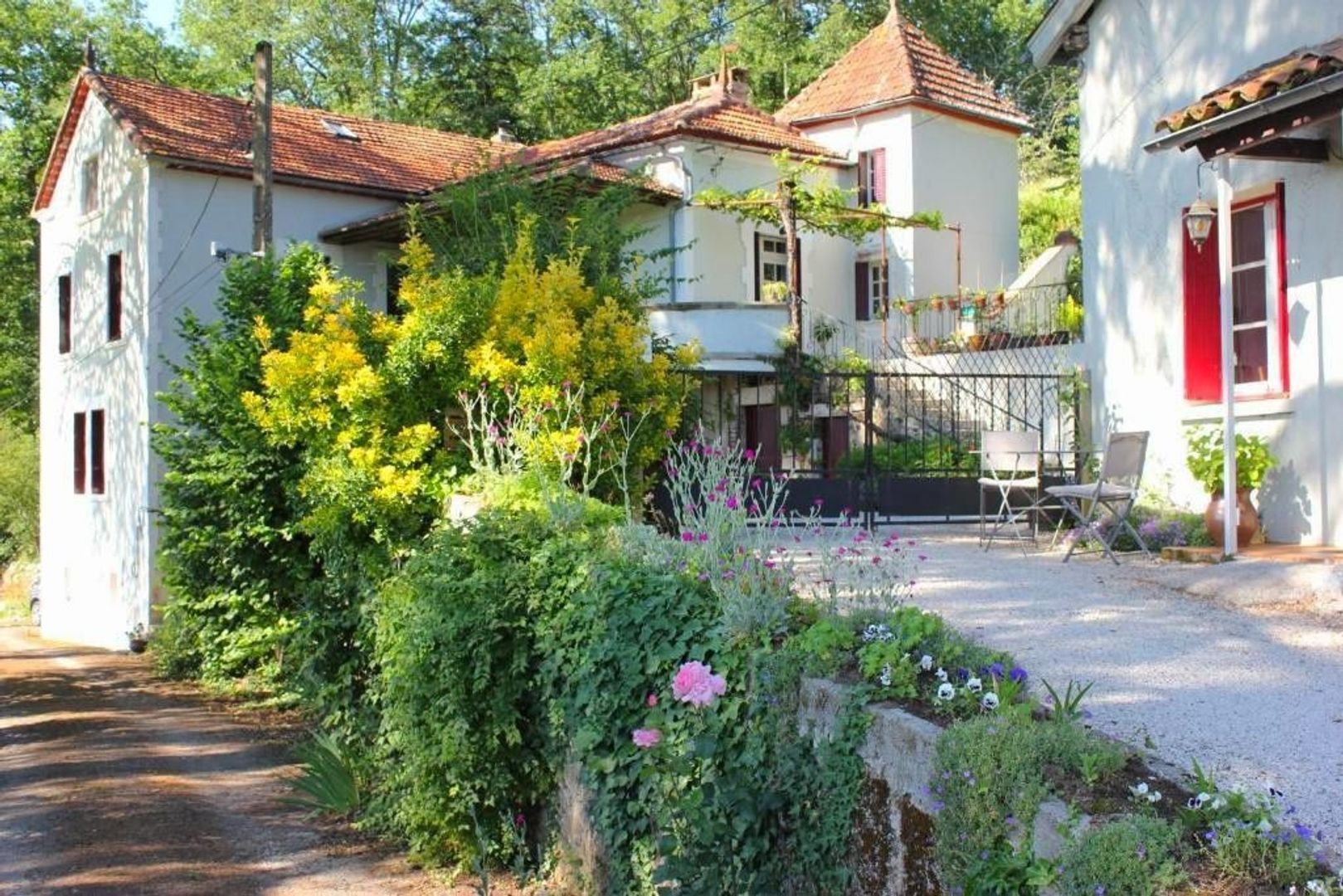 Luzech, Luzech foto-0