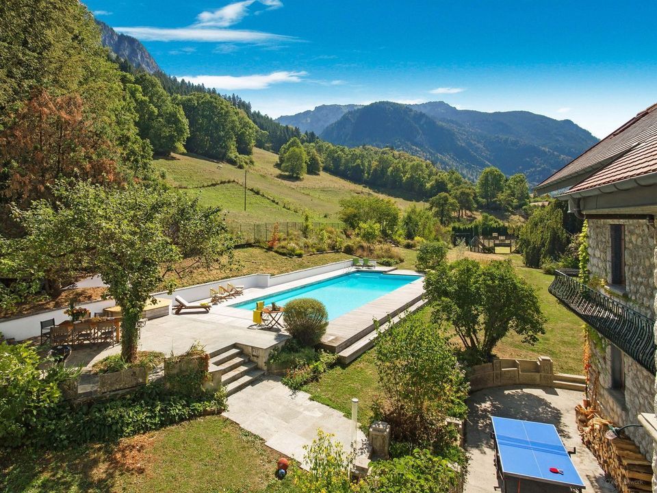 Glières-Val-de-Borne, Glières-Val-de-Borne foto-2