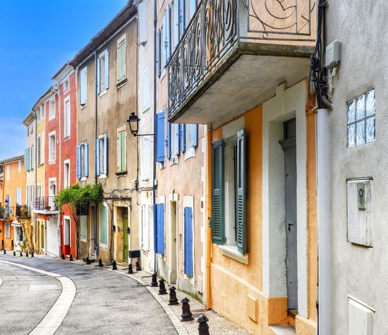 Saint-Saturnin-lès-Apt, Saint-Saturnin-lès-Apt