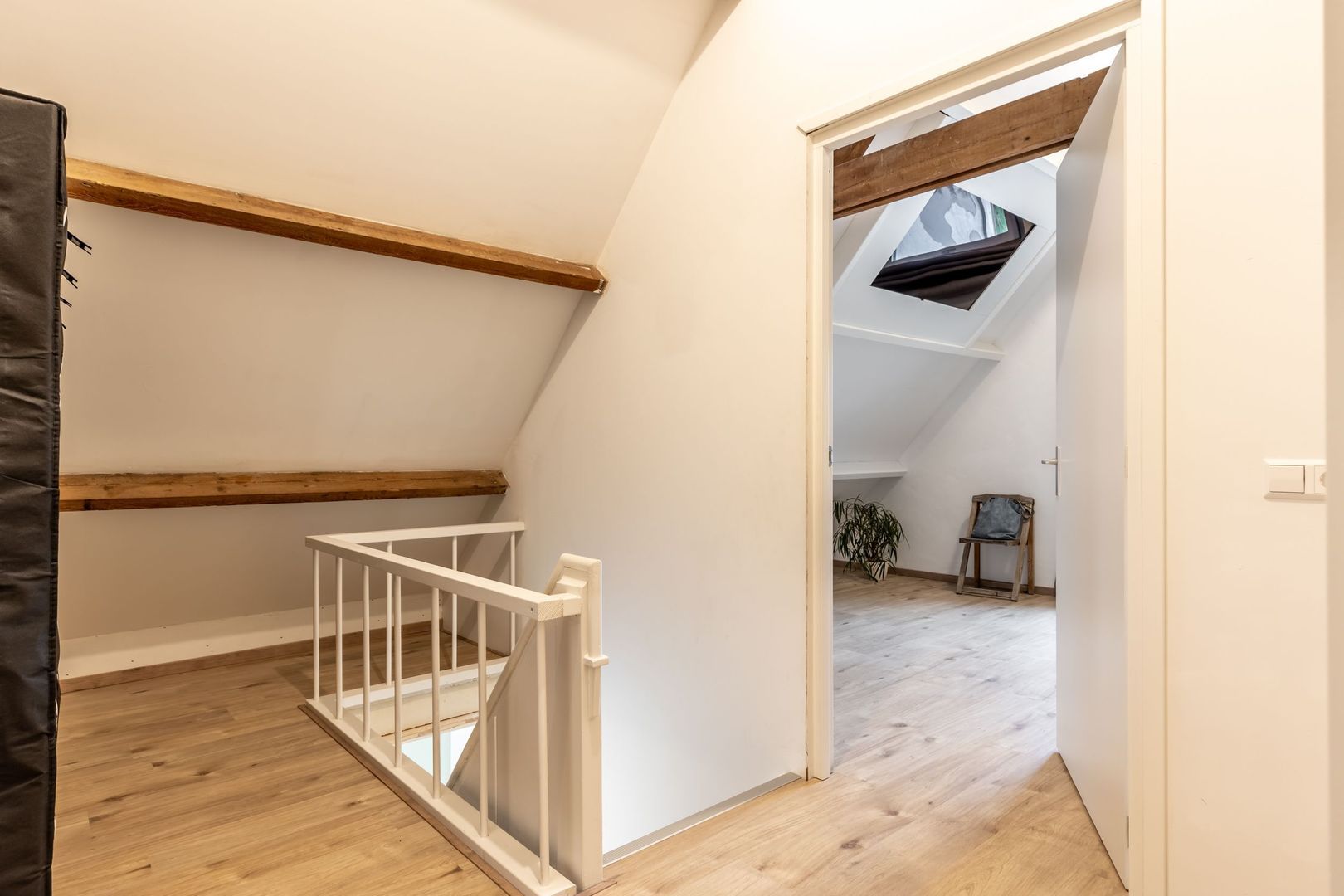 Middelweg 10, Rockanje foto-24