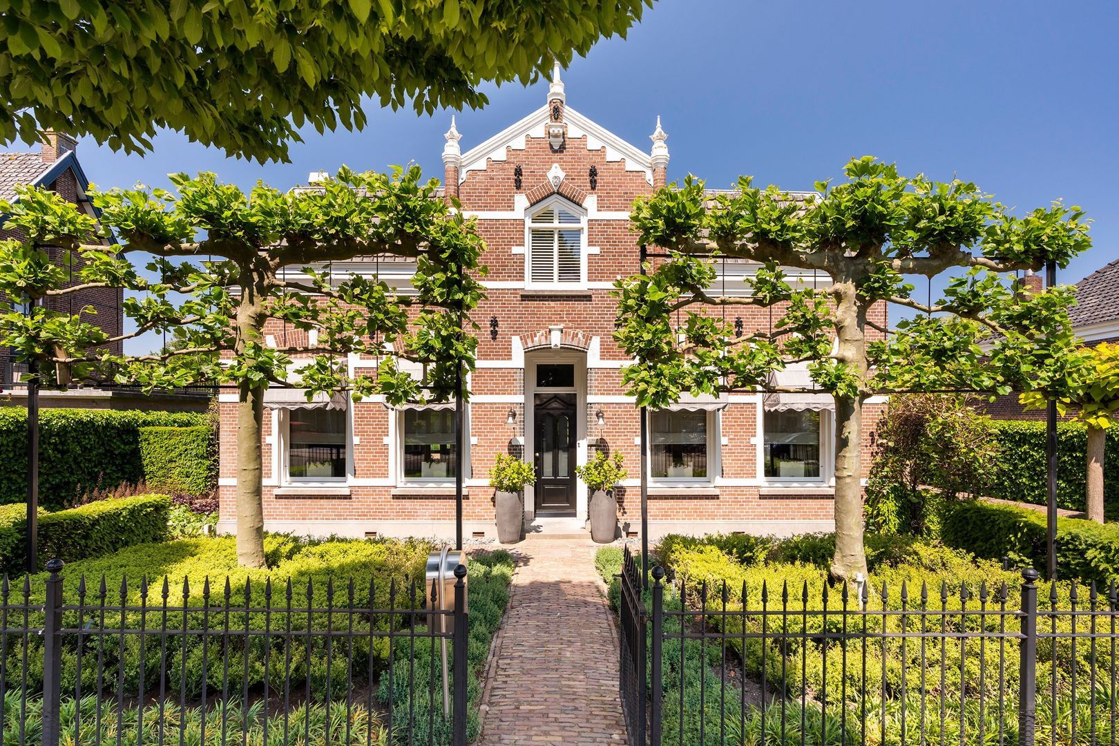 Burg Letteweg 19, Oostvoorne foto-0