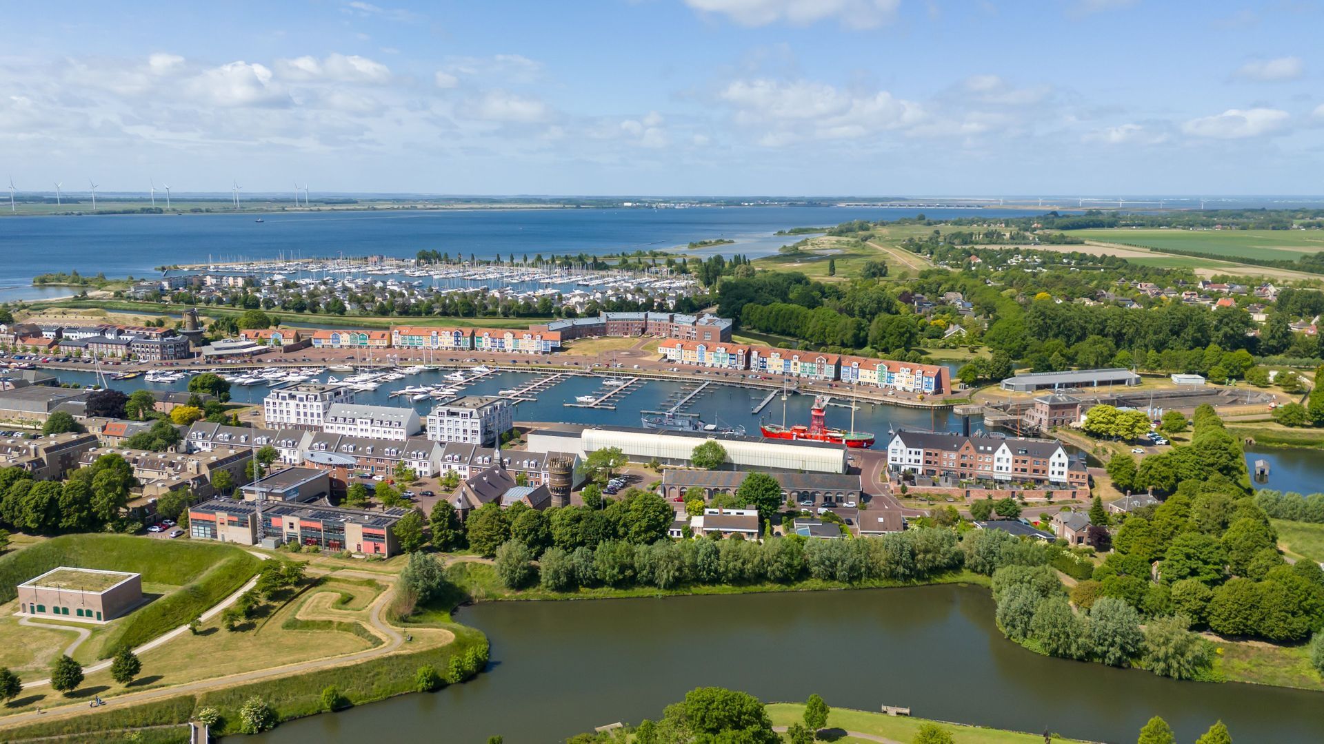 Opzoomerlaan 116, Hellevoetsluis foto-86