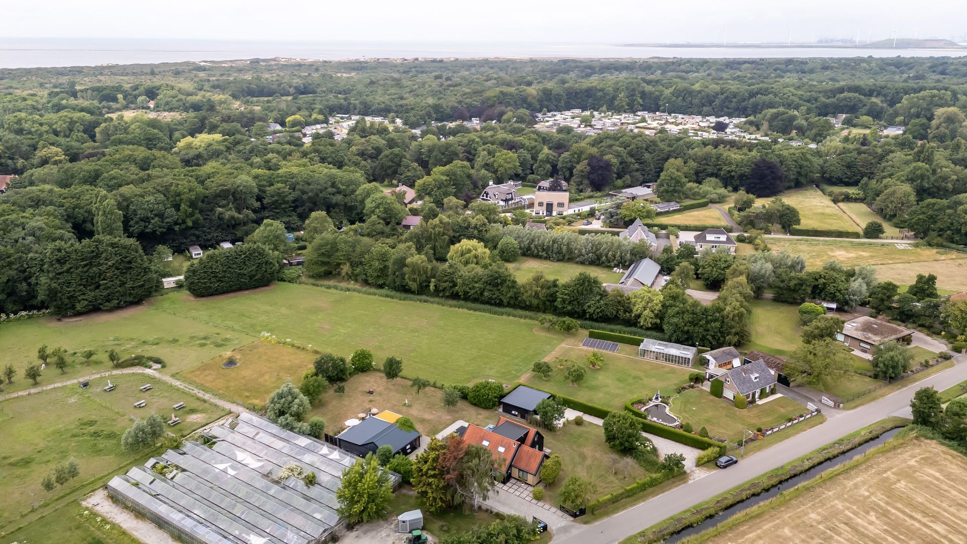 Langeweg 12, Rockanje foto-4