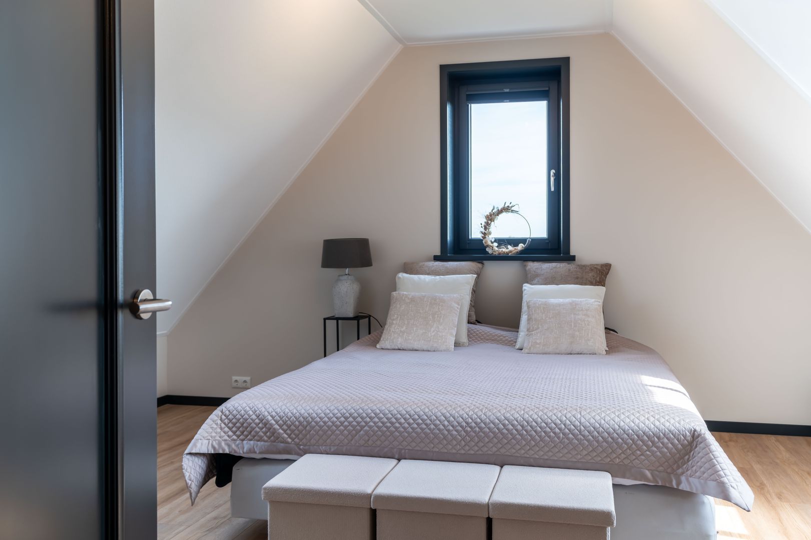 Slikveld 8, Rockanje foto-38