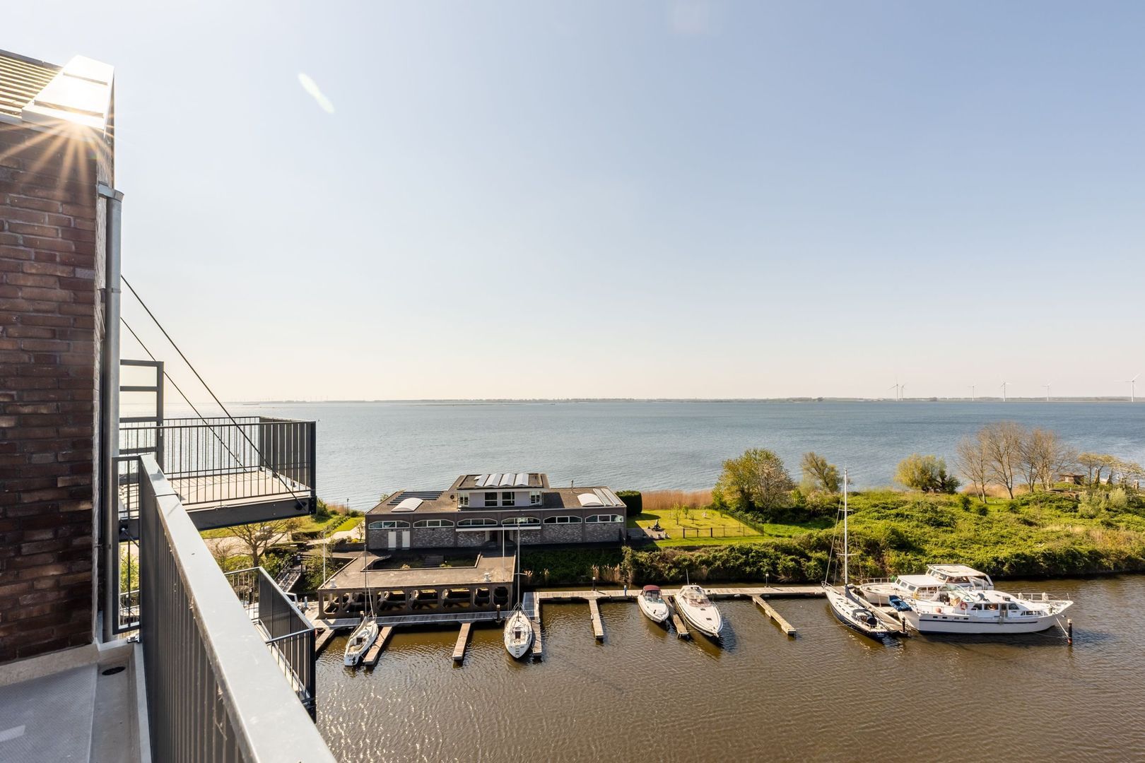Stationsplein 202, Hellevoetsluis foto-31