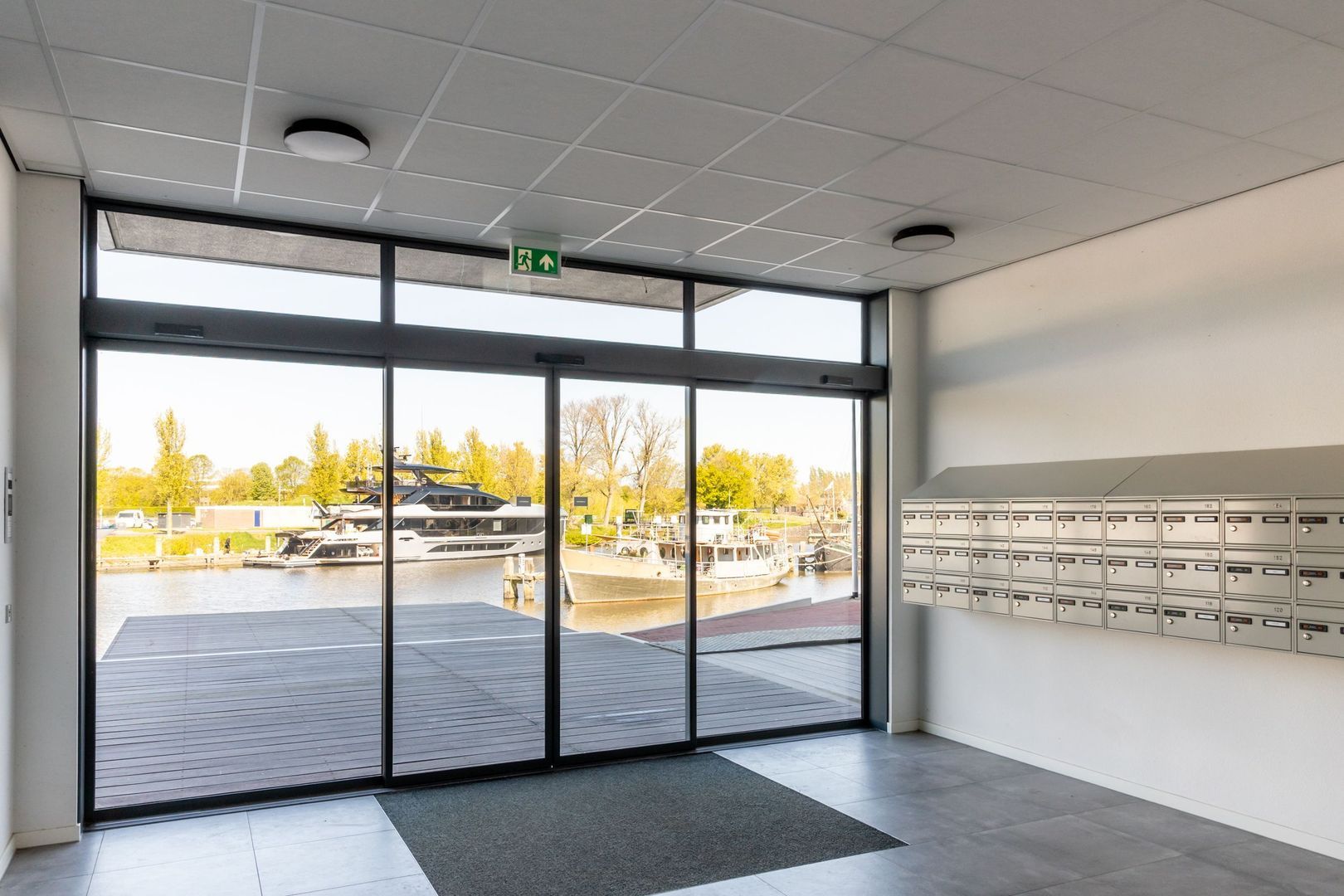 Stationsplein 202, Hellevoetsluis foto-7