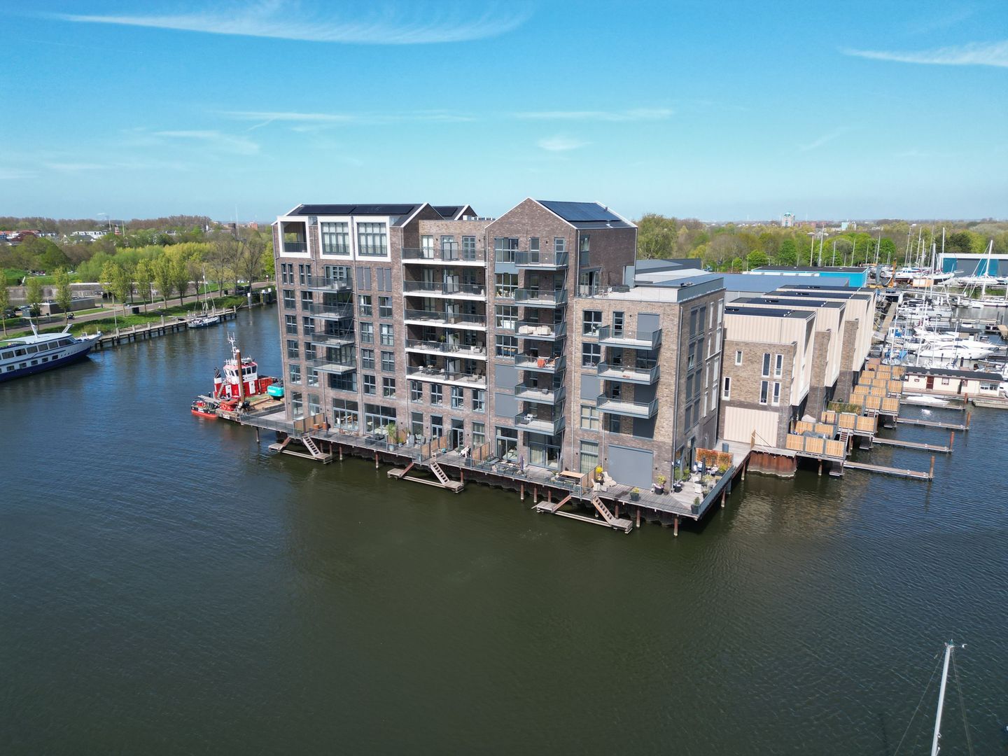 Stationsplein 202, Hellevoetsluis foto-54