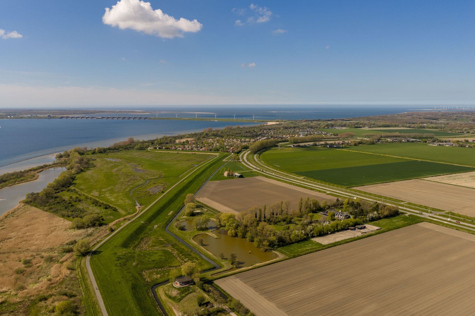 Haringvlietweg 2, Hellevoetsluis foto-140