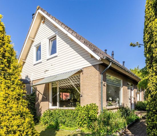 Albert van 't Hartweg 36, Nieuwerkerk aan den IJssel