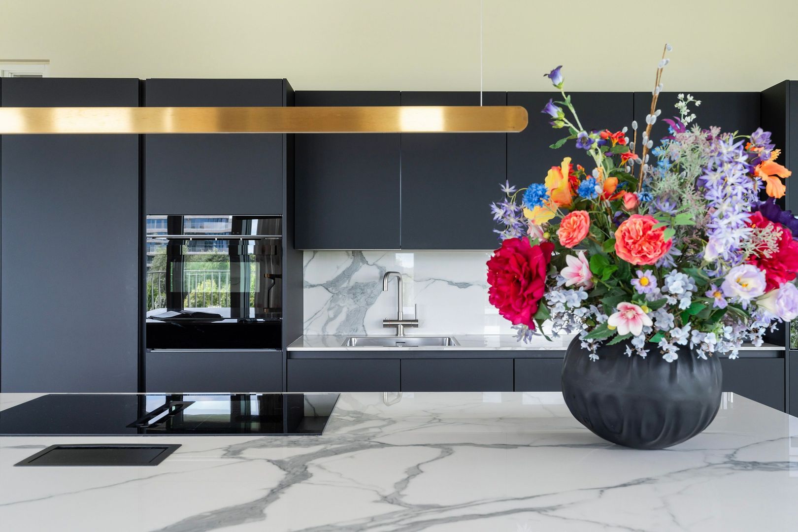 Van der Duijn van Maasdamweg 716, Rotterdam foto-1