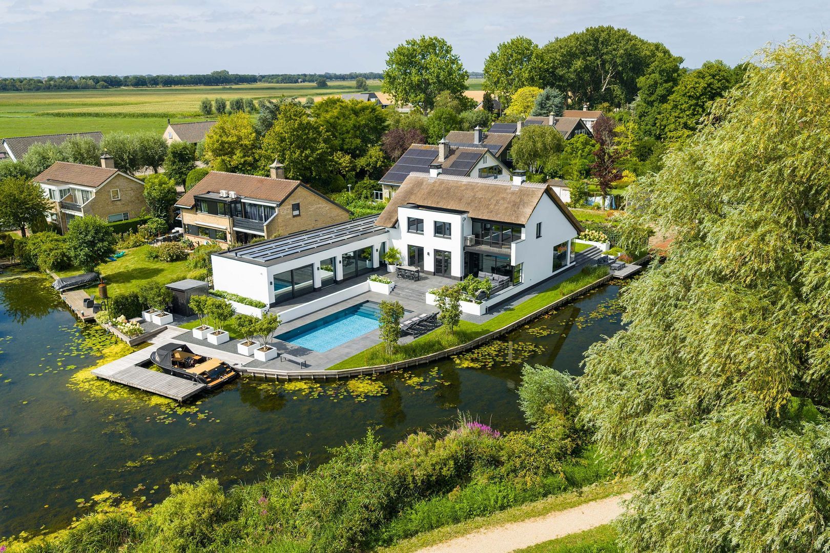 Binnenmaasoever 14, Maasdam foto-0